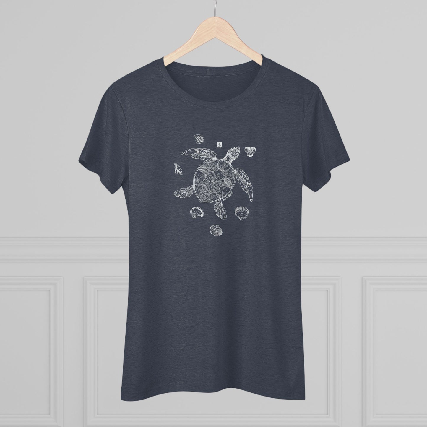 TurtleShells – Women’s wildlife tee