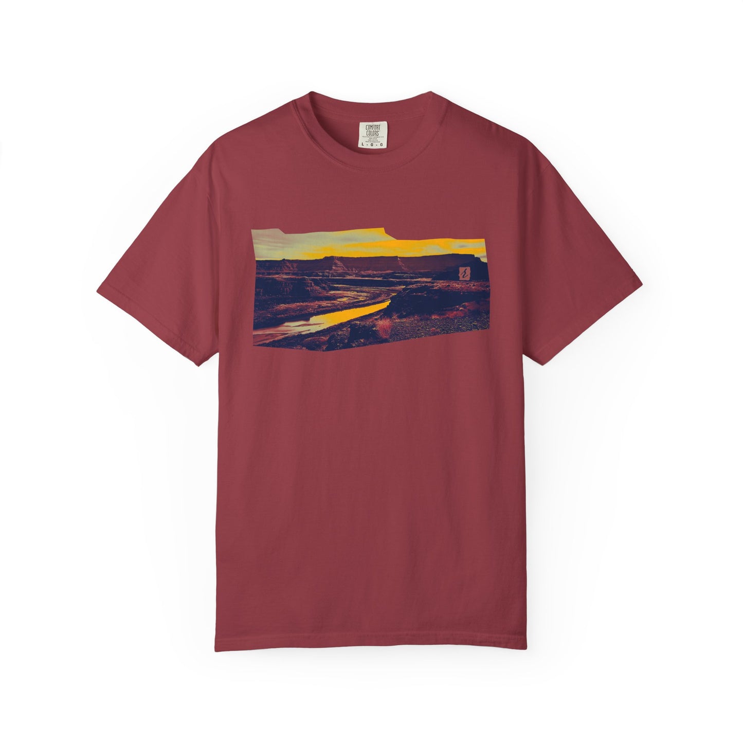 RiverRise - Canyonlands National Park T-shirt | Chili | by AbstractRiver. Perfect for where the desert is calling me, Colorado River rafters, secluded desert nights and weekend warriors