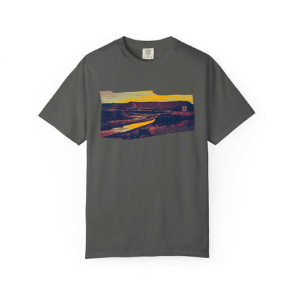 RiverRise - Canyonlands National Park T-shirt | Pepper | by AbstractRiver. Perfect for weekend warriors and where the desert is calling me
