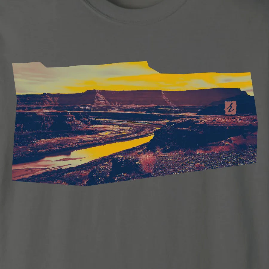 RiverRise Desert Adventure Tee - Canyonlands National Park | Pepper | by AbstractRiver. Perfect for hikers, campers, trail runners and nature lovers